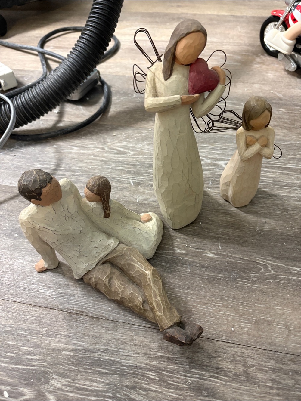 Willow Tree Figurine Set - Carved Resin Family and Angel